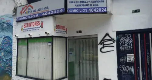LA CASITA DEL ASEO CARRERA 24 CON 50 LA CASITA DEL ASEO CARRERA 24 CON 50